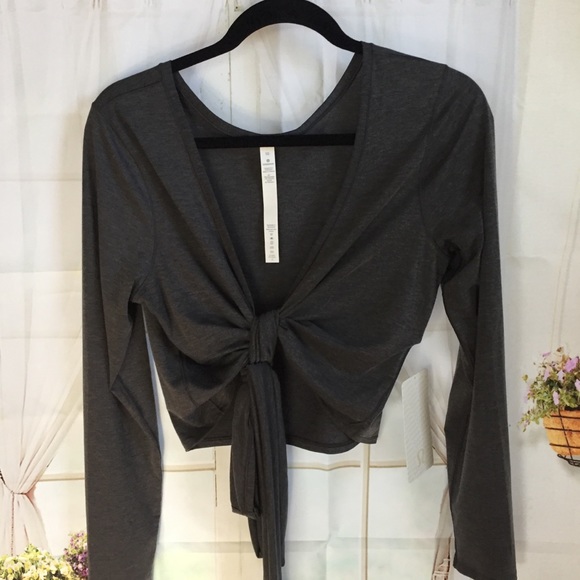 NWT HBLK LULULEMON TIED TO IT WRAP LONG SLEEVE 10 - Picture 3 of 7
